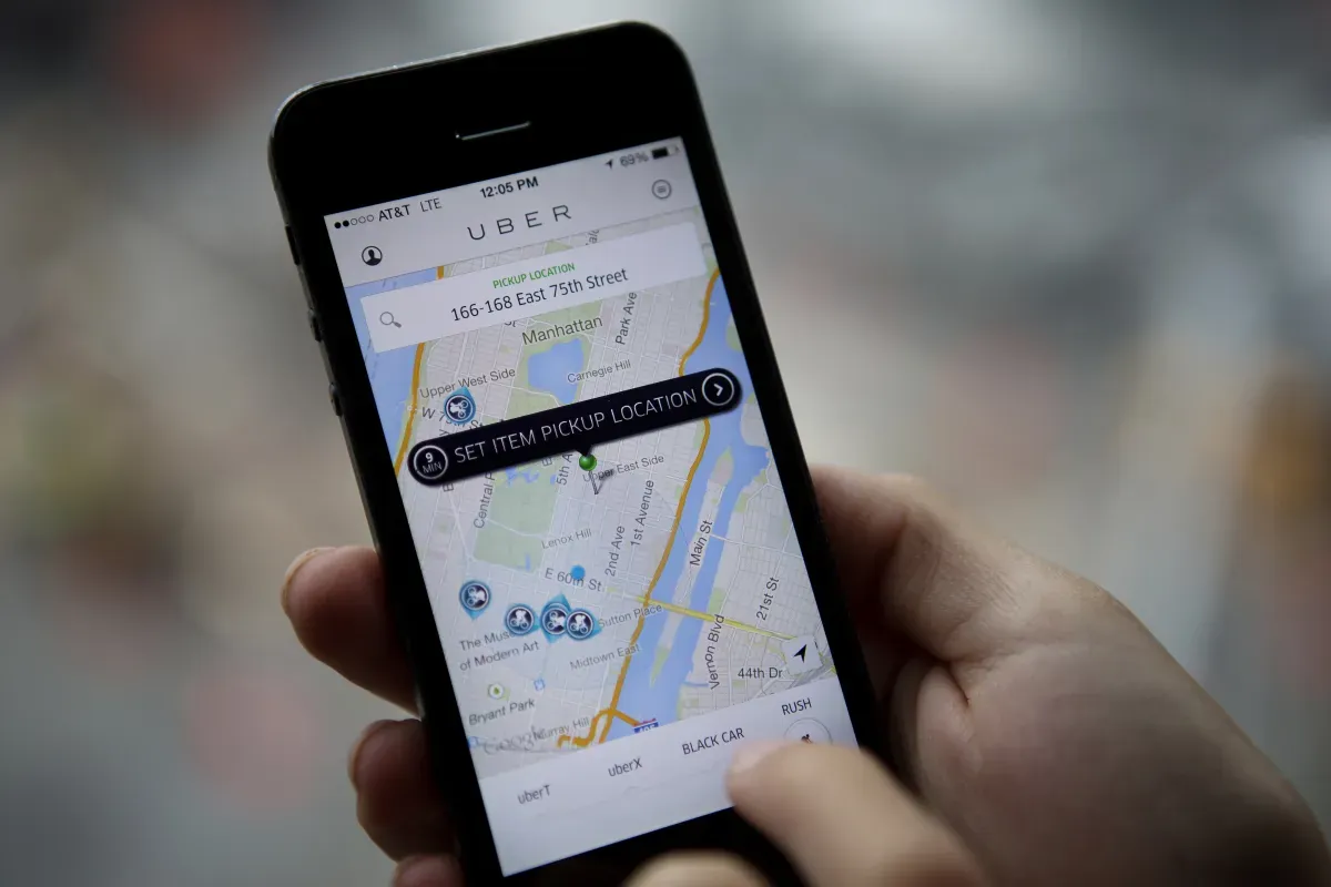Uber грозит штраф €825 млн в Нидерландах из-за автоматических блокировок водителей