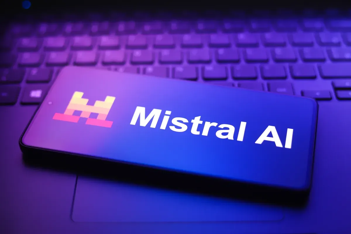Mistral AI привлекла €3 млрд при оценке свыше €21 млрд