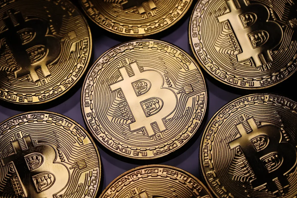 После взлома Brevo мошенники разослали 347 тысяч писем клиентам Trezor